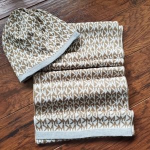 Michael Kors MK Logo Knit Scarf and Hat